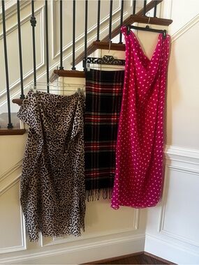 Lot of 3 scarves